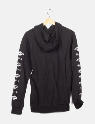 Adidas Sudadera negra print con capucha