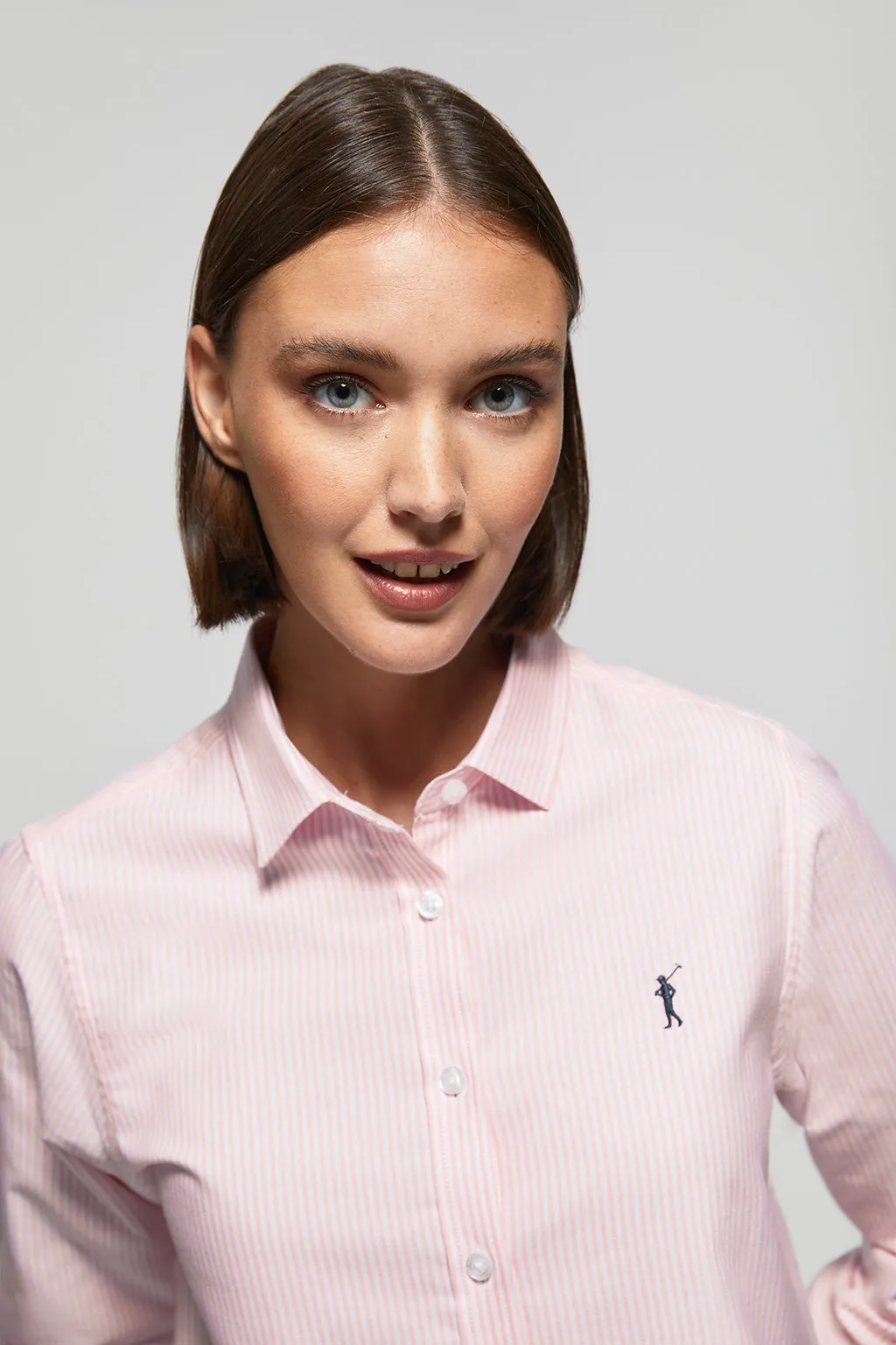 Camisa Oxford de rayas rosa con logo Rigby Go