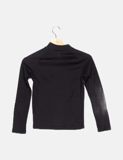 Decathlon Camiseta negra básica