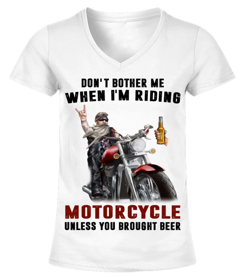 Motorcycle and beer Camiseta cuello pico Mujer