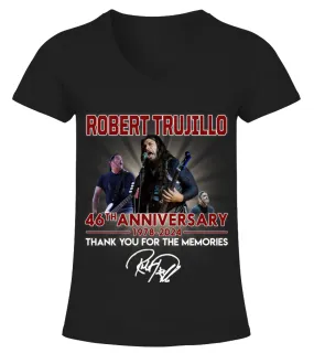 ROBERT TRUJILLO 46TH ANNIVERSARY Camiseta cuello pico Mujer