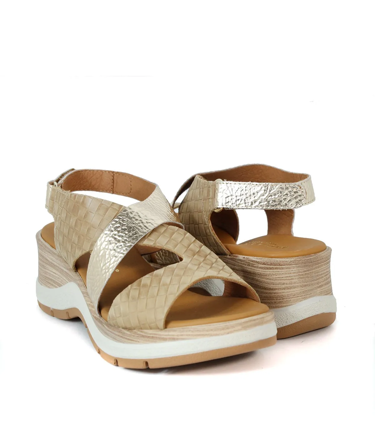 SANDALIAS DE CUÑA PAULA URBAN NABUK PERLA CUERO