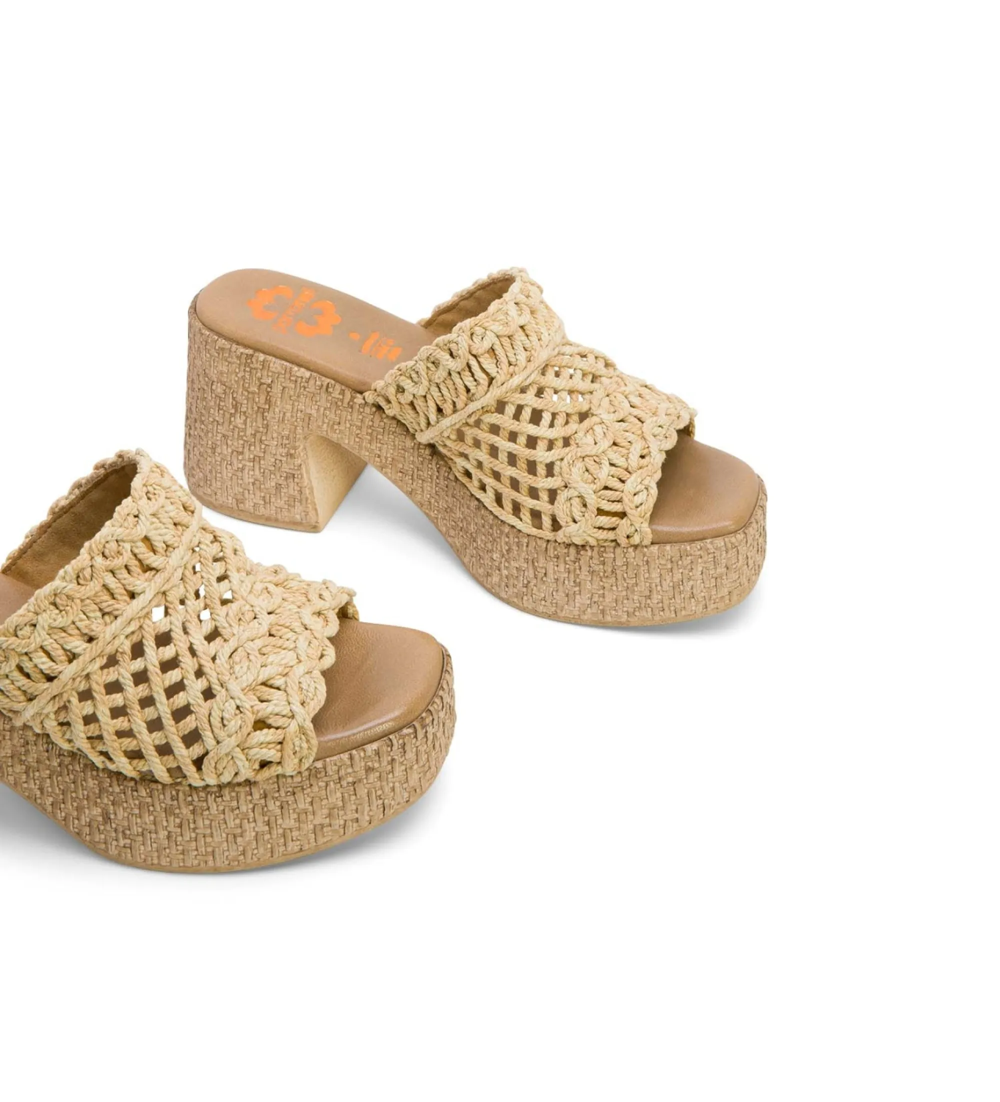 Sandalias de Piel Judith beige -Altura tacón 8cm-