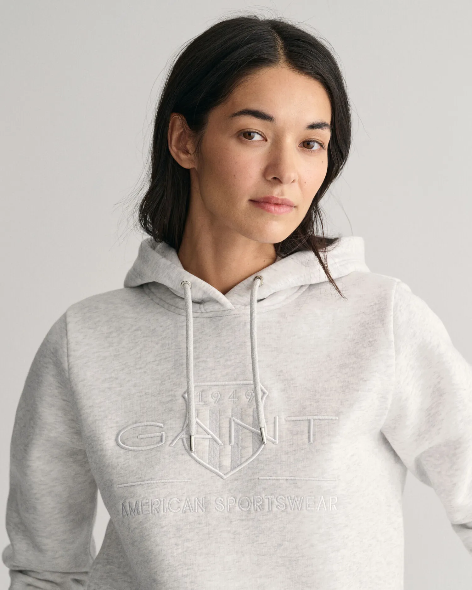 Sudadera con capucha Tonal Archive Shield